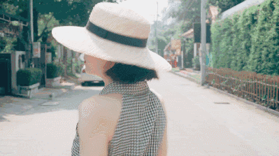 e1c6eed8630c417dae76efa7b37c3692.gif